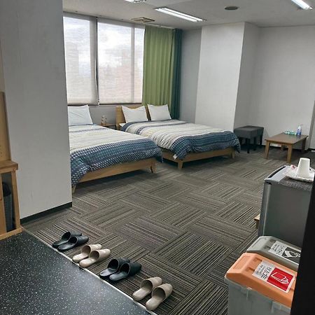 4人で一緒に熊本の中心地の最も広く安価な部屋 Kdy Stay Buitenkant foto